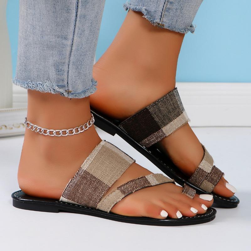 Fashion 2024 Summer Bohemian Flat Shoes for Women New Fashion Clip Toe Gladiator Slippers Female Plus Size Soft Beach Flip Flops Zapatos