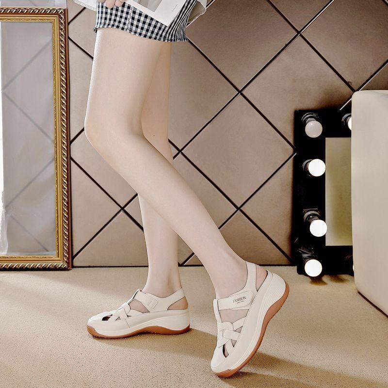 Ретро сумка голова сандалии женские 2025 лето носить модные толстой подошве дышащие универсальные белые туфли женские внешняя торговля полые женские туфли