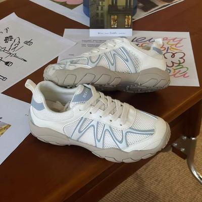 Женская обувь – Кроссовки