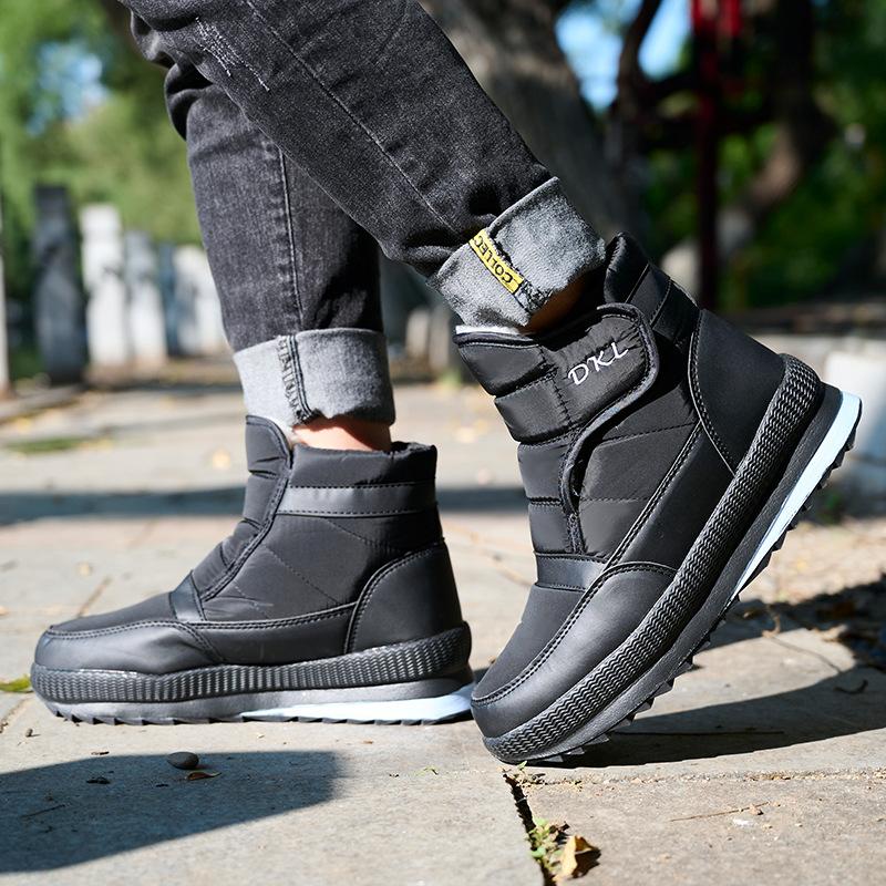 Women's or Men Flat Winter Thickened Snow Boots Waterproof Plus Size Plus Velvet Warm Snow Boots