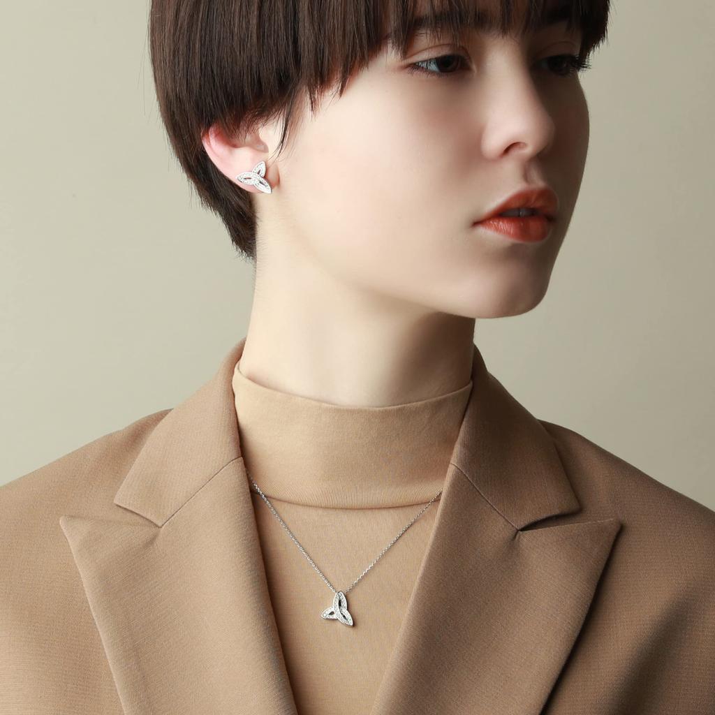 JOHNLUKE Zirconia Popular Gold and Silver Made In Gift Box Perfect for Weddings and Other John Luke Women's Necklace, (18K Gold) (925 Silver), Japan,