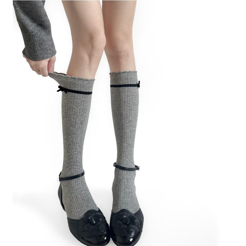 Sweet Style Bow Tie Short Stockings in Gray, with Wooden Ear Decorations To Enhance Leg Shape, Vertical Stripe Tights.