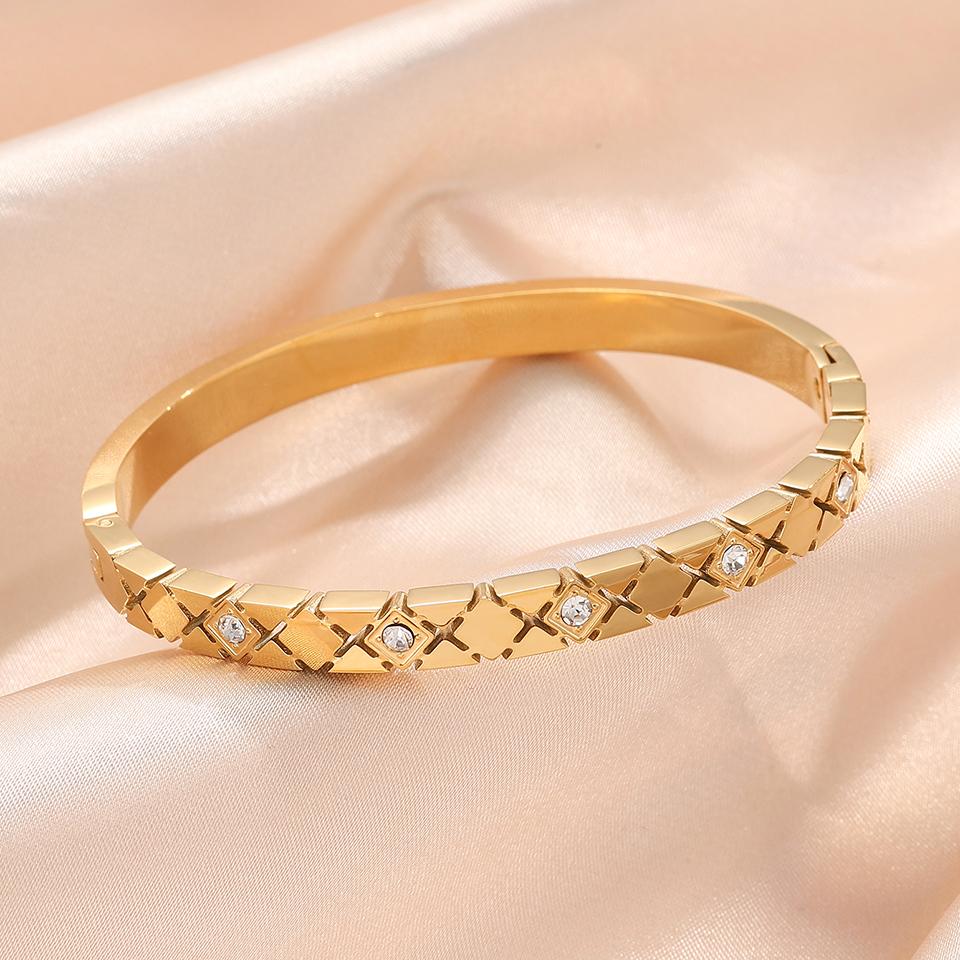 Stainless Steel Square Inlaid Zirconium Hollow Bracelet Women Plated 18k Couple Holiday Gift Bracelet Party Daily Jewelry