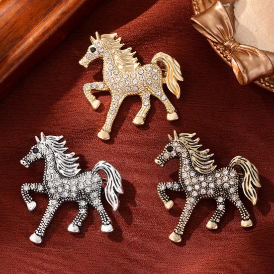 Yousheng Retro Horse Brooch Rhinestone Inlaid Horse Pin Zodiac Year Animal Brooch Men Women Suit Accessory for Handbag Clothes Decoration