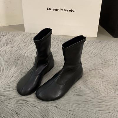 Белые французские маленькие ботильоны на внутренней платформе, женские ботинки 2025 осень и зима, ботинки Мартин с большим носком, коричневые тонкие ботинки, короткие ботинки