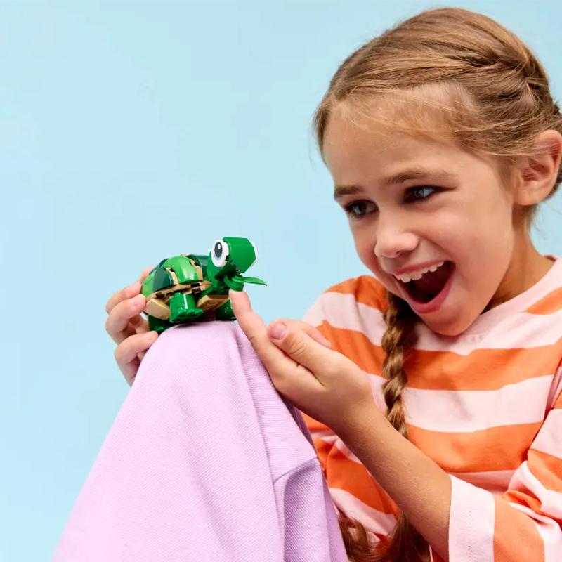 LEGO Конструктор LEGO Creator 31377 Черепаха и кувшинка