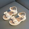 Сандалии для девочек 2025 новые летние туфли принцессы для маленькой девочки детские мягкая подошва нескользящие модные летние универсальные корейская версия