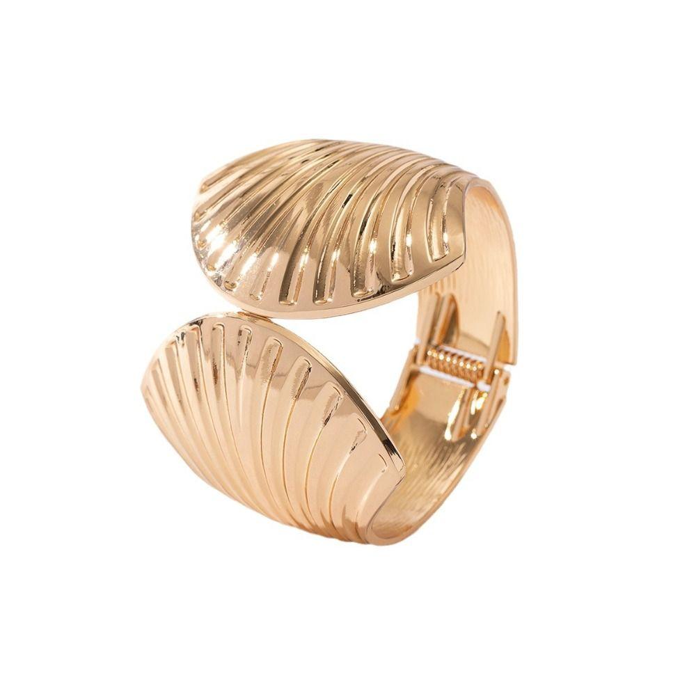 Europe American Style Shell Open Bangle Minority Design Exaggerated Bracelet Cuff Bangles  Gift