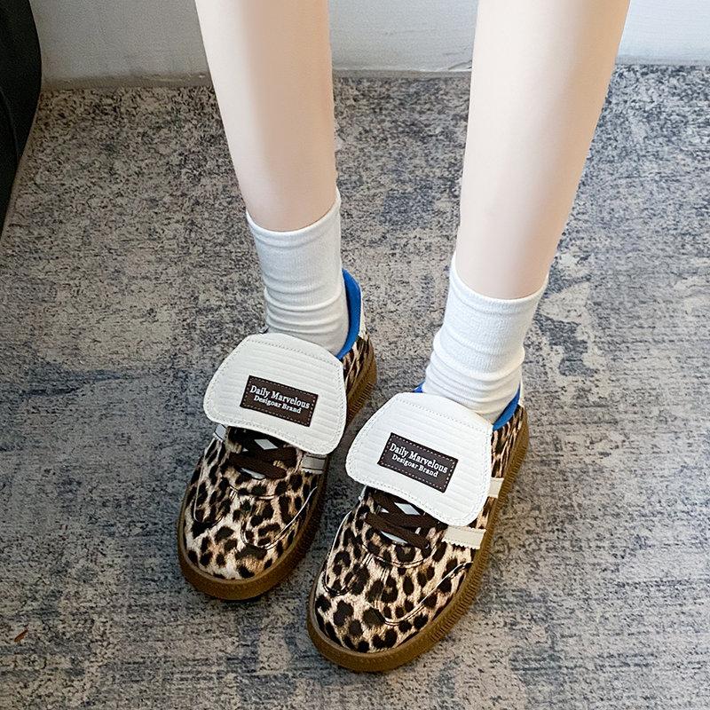 Retro Fashion Leopard Shoes for Women Breathable Leather Flat Shoes Men Non-slip Lace-up Skate Shoes Casual Zapatos Para Mujeres
