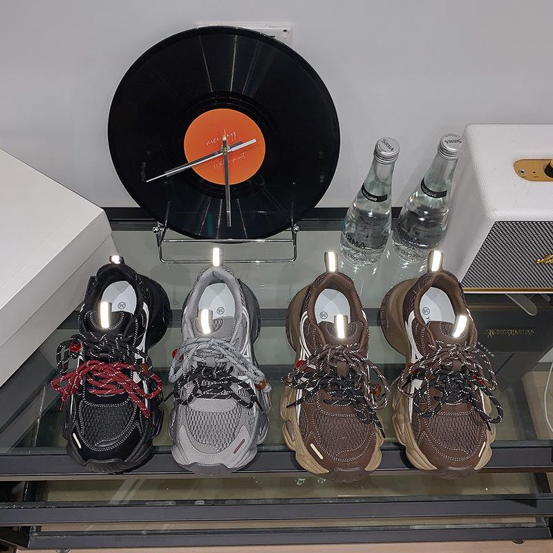 [Fanfuna] 2025 осень и зима новая толстая подошва с увеличением роста папины кроссовки женские в цветовой гамме универсальные легкие повседневные спортивные кроссовки