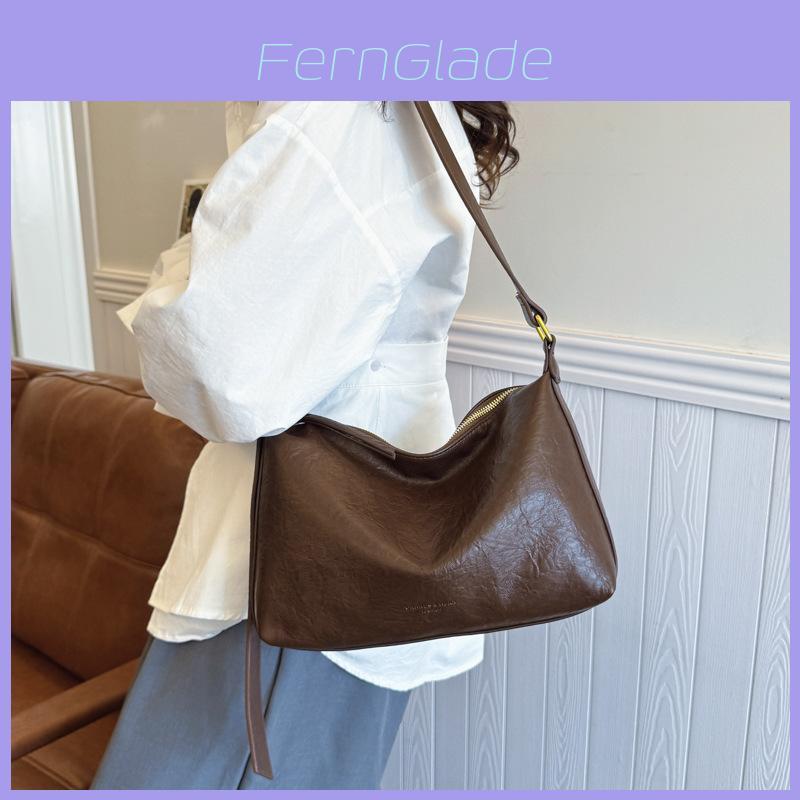 Classic Minimalist Large Capacity Bag For Women With Pu Material And Style