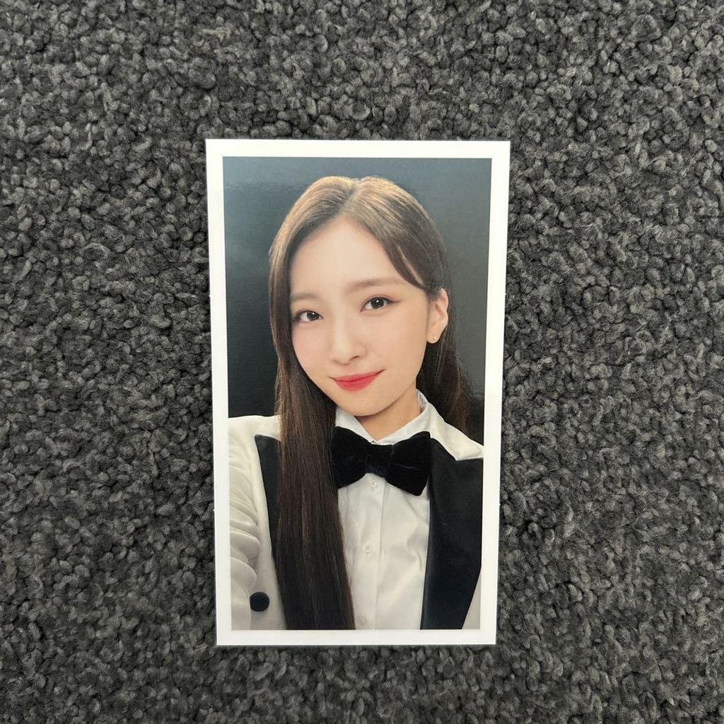 [USED] U NiziU Album Ayaka Mayuka Miihi AYAKA MAYUKA