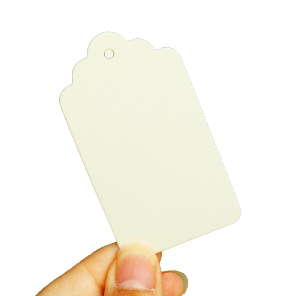 50 штук Разноцветные подарочные бирки Бумажные подвесные бирки с отверстием Прямоугольные подвесные бирки для DIY Рождество Свадьба Вечеринка Сувенир