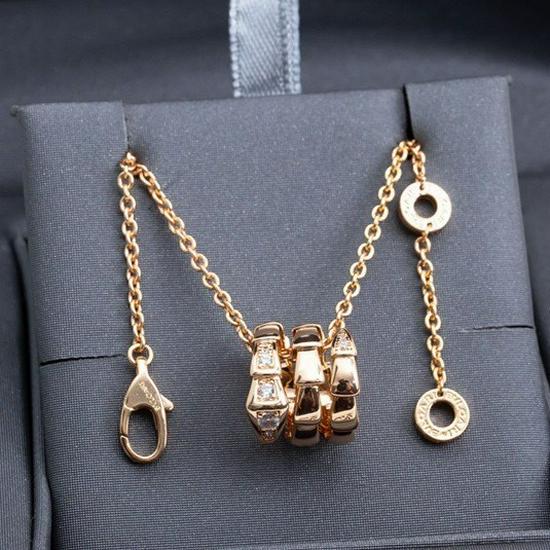 2025 Золотая змеиная голова Череп Ключица Ожерелье с бриллиантами - Стиль знаменитости