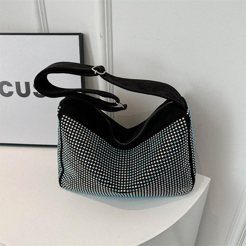 Популярная женская сумка через плечо с бриллиантовой инкрустацией 2024 года, новая повседневная сумка-тоут в иностранном стиле большой вместимости на весну и лето, модная женская сумка-мессенджер