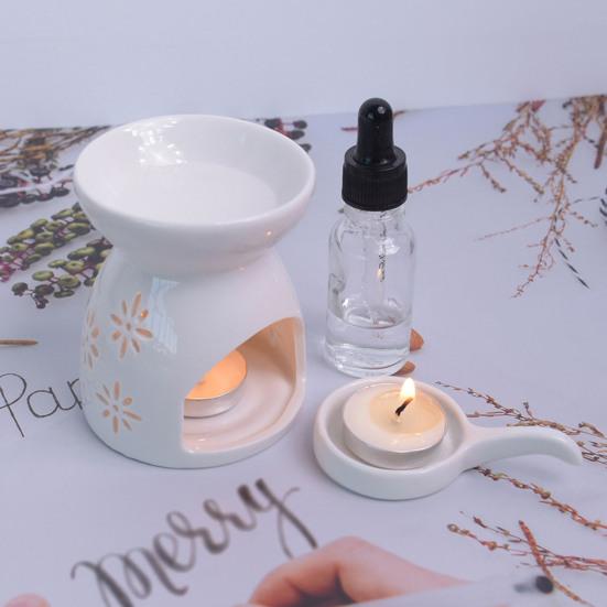 Essential Oil Burner with Spoon White Ceramic Aroma Burner Wax Melter with Cutout Design Home Tabletop Wax Warmer for Bedroom Meditation Room