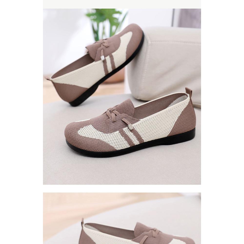 Women's Breathable Lightweight Low Heel Walking Shoes Comfort Non-Slip Daily Footwear for Elderly Moms