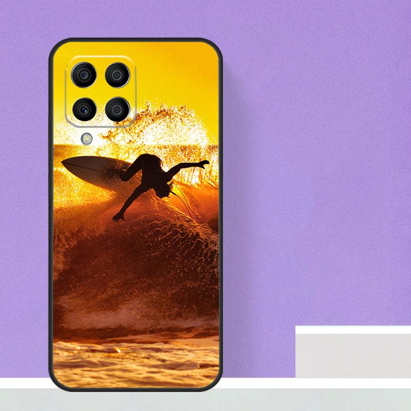 California Surfing Waves For Samsung Galaxy M15 M55 M13 M33 M53 M21 M31 M51 M30s M20 M14 M34 M54 M12 M32 M52 Case