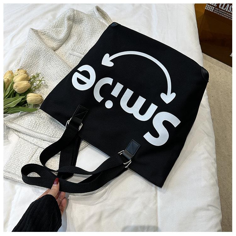Большая вместительная холщовая большая сумка с буквами контрастного цвета, сумка на одно плечо с принтом улыбающегося лица и женская сумка через плечо