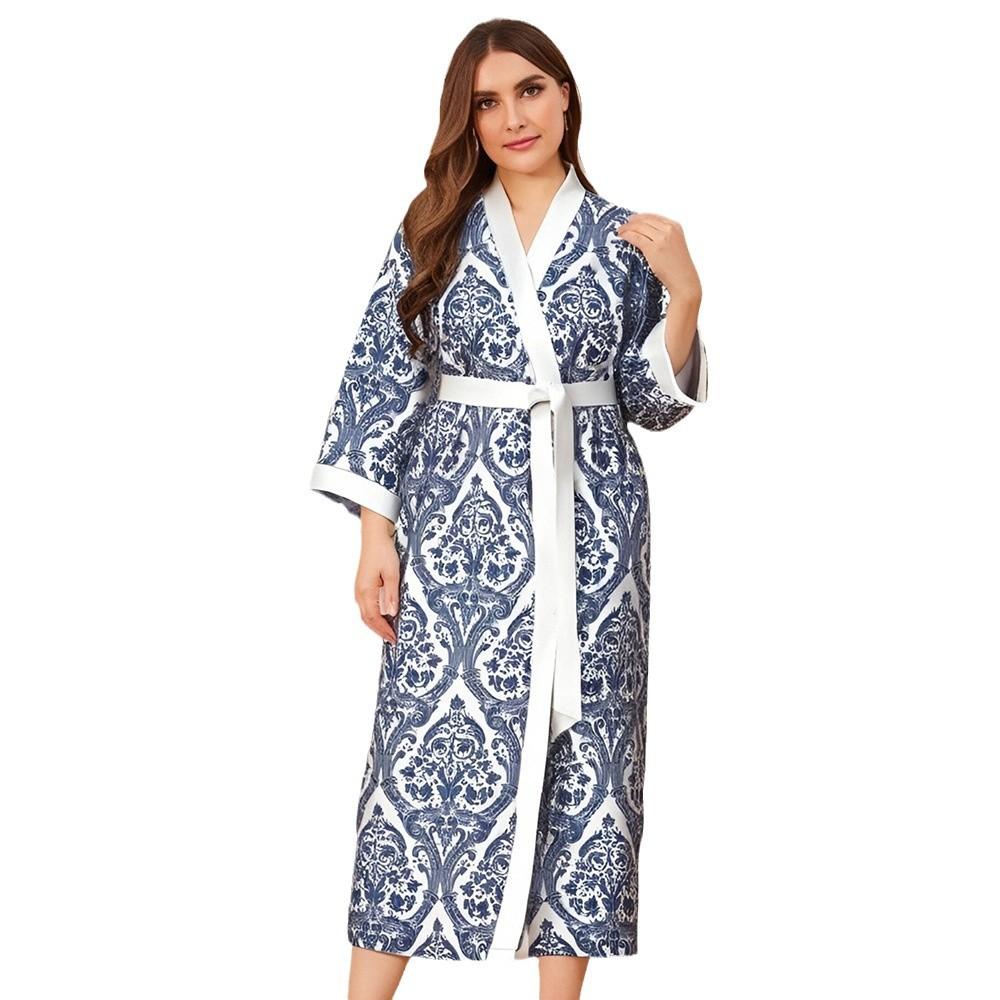 Women's Plus Size Comfortable Long Home Wear Pajamas