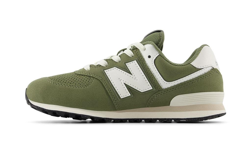 Sneakers New Balance Green GC574GCE