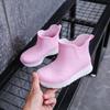 Стильные водонепроницаемые детские резиновые сапоги с нескользящей подошвой для мальчиков и девочек