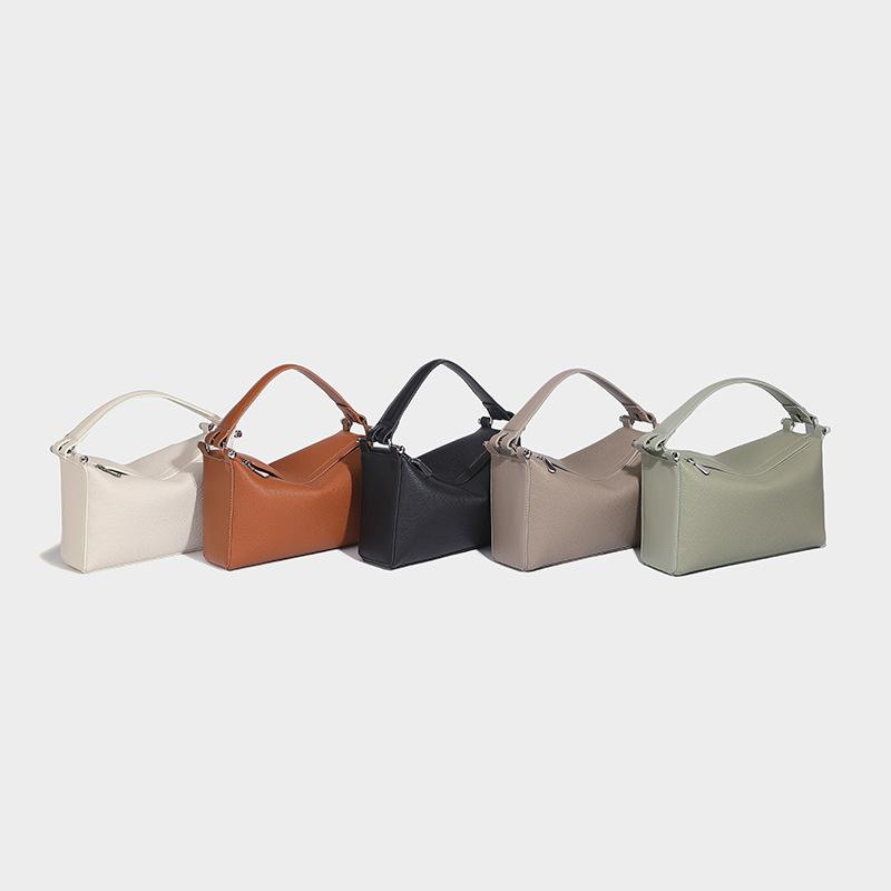 Niche Light Luxury Pillow Bag Advanced Sense Portable Small Square Bag Fashion Commuter Single Shoulder Crossbody Bag