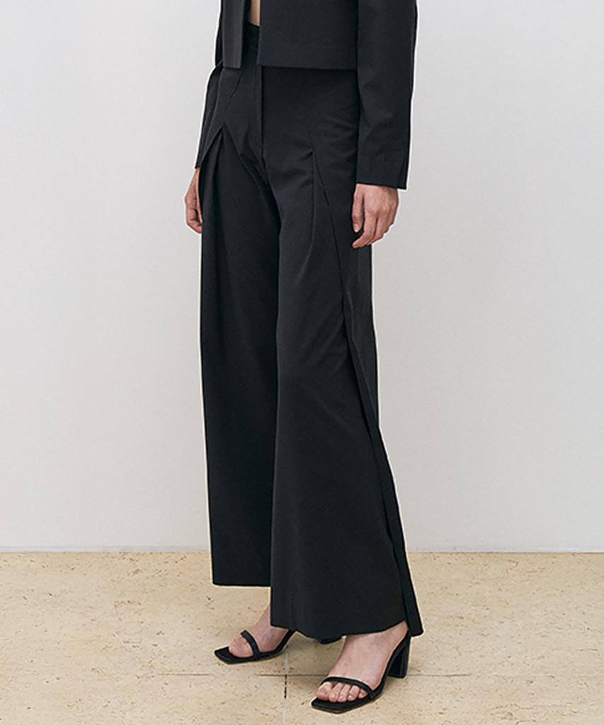 Seutimillon Front Pleated Trousers_Black