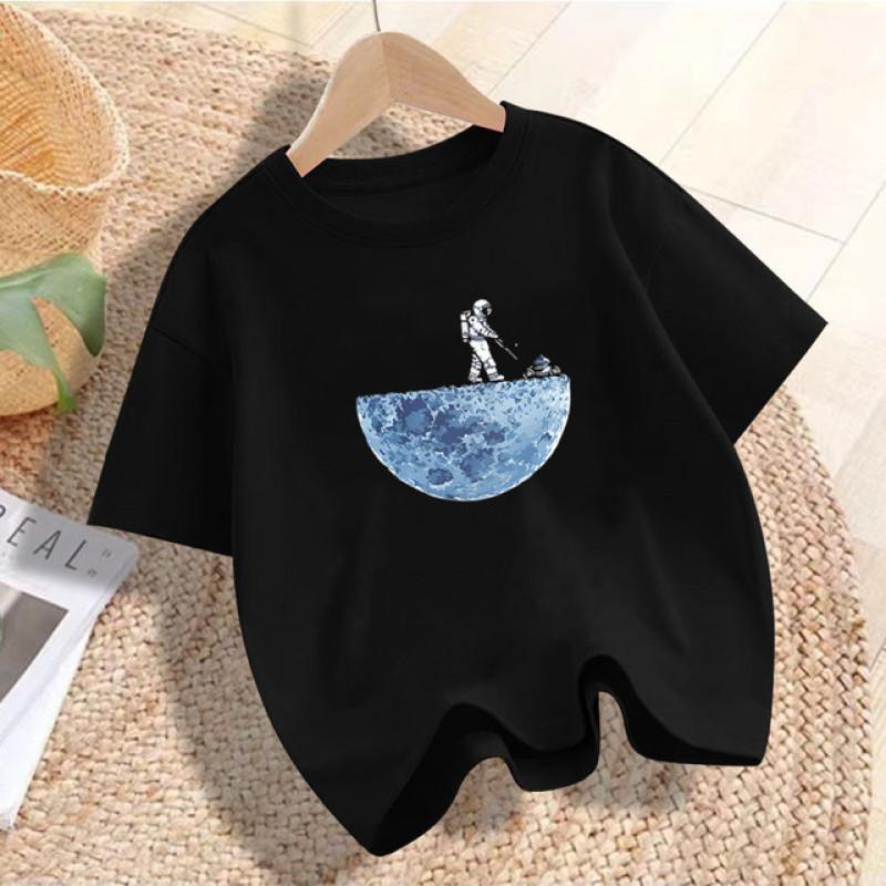 Летние футболки с короткими рукавами для мальчиков. Летние топы для больших мальчиков. Детская футболка для малышей. Детская повседневная футболка с черным дырочным узором.