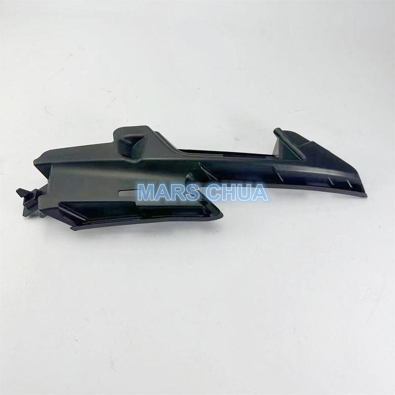 8V5807319 8V5807320 Locking Bracket for  A3