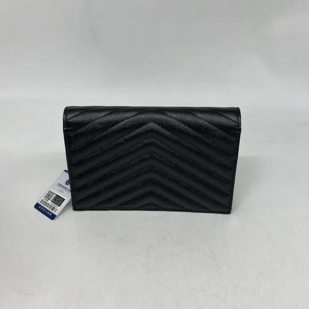 [Pre-Owned] Ysl Envelope Silver Logo Quilted Grainy Embossed Leather Envelope Chain Wallet Shoulder Crossbody Bag - Excellent #150PTAO