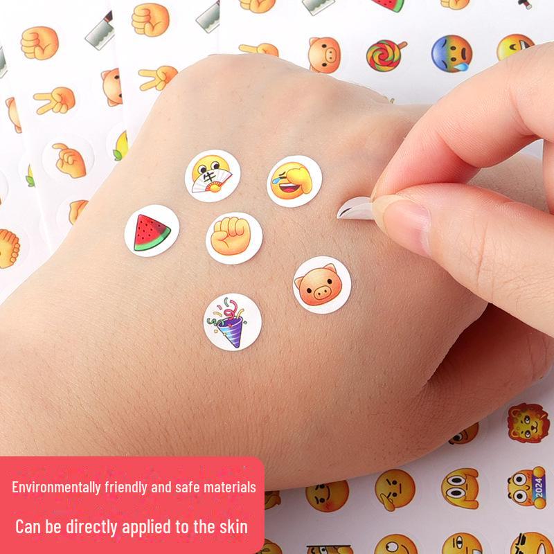QQ Cartoon Emoji Stickers: Creative DIY Cute Expression Pack for Diary and Mood Decoration