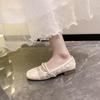 Модные плоские сетчатые туфли для женщин Роскошные кружевные туфли принцессы на низком каблуке Свадебные туфли для женщин