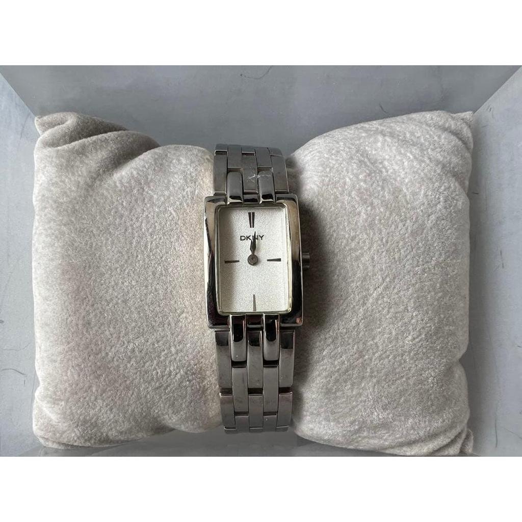 Used Unused DKNY Women's Watch Silver