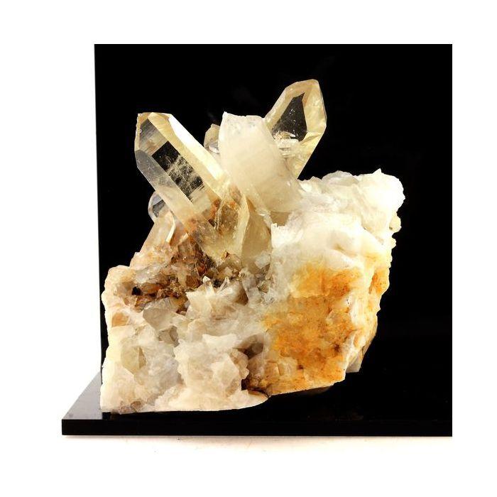 Pierres et Minéraux. Quartz. 1483.0 ct. Allevard, Isère, France.