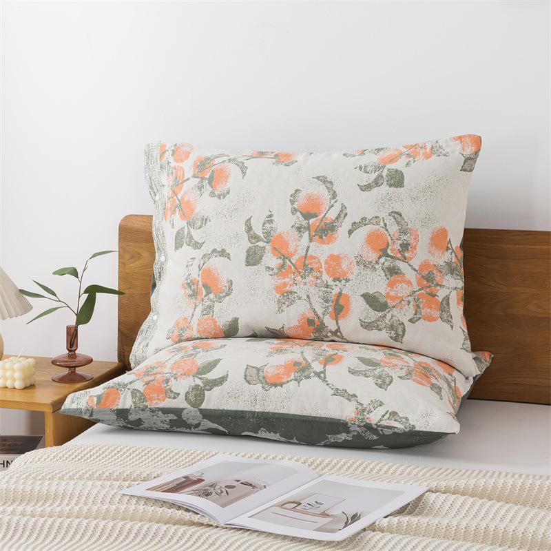 Наволочка из чистого хлопка с марлевой фактурой: Не скатывается, не выцветает, впитывает пот, устойчив к пятнам - Идеально для взрослых.