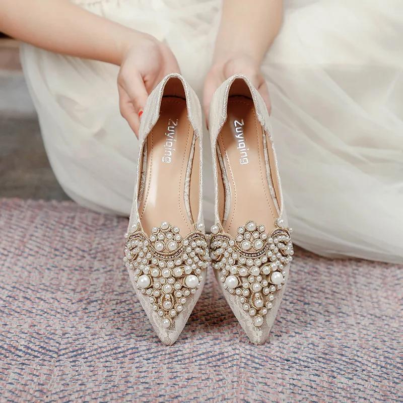 Fashion Shoes Women 2025 Designer Beads Wedding  Lace Embroider Flats Woman Ballerina Pointed Toe Pearl Loafers Sneakers Plus Size
