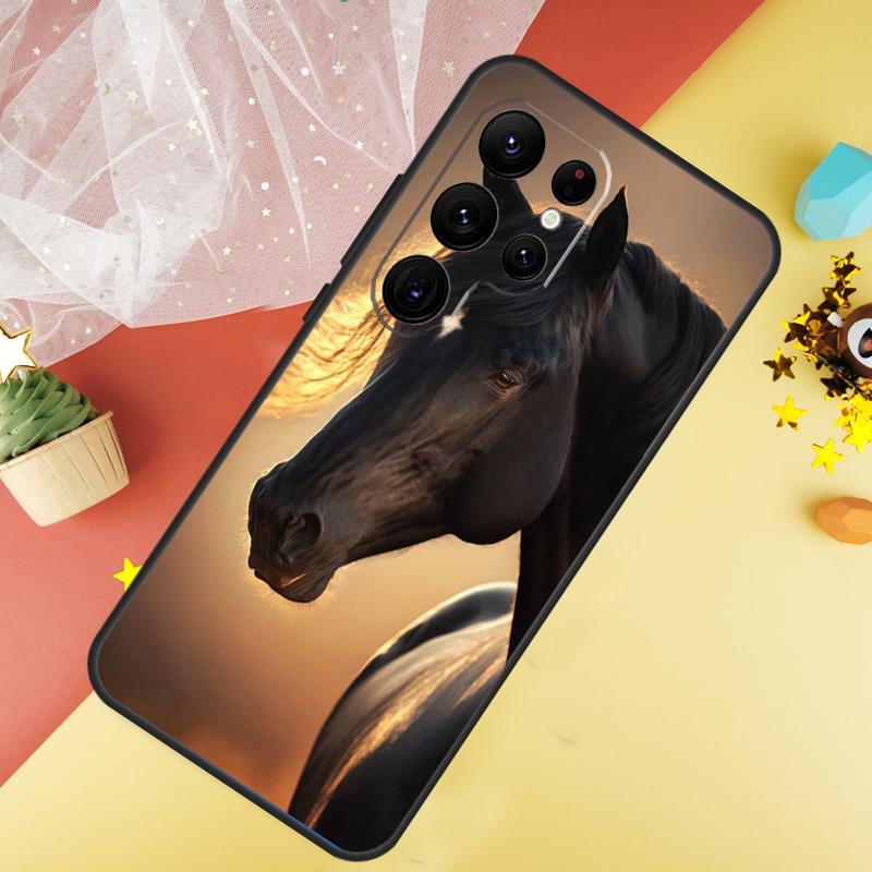 Красивый Черный Конь Чехол Для Samsung Galaxy S22 S23 S24 Ultra S8 S9 S10 Plus Note 10 20 Ultra S20 S21 FE Чехол