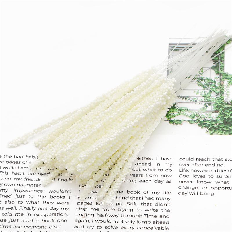 Украшение для декора. В бежевых тонах. Подходит для украшения в романтичном стиле