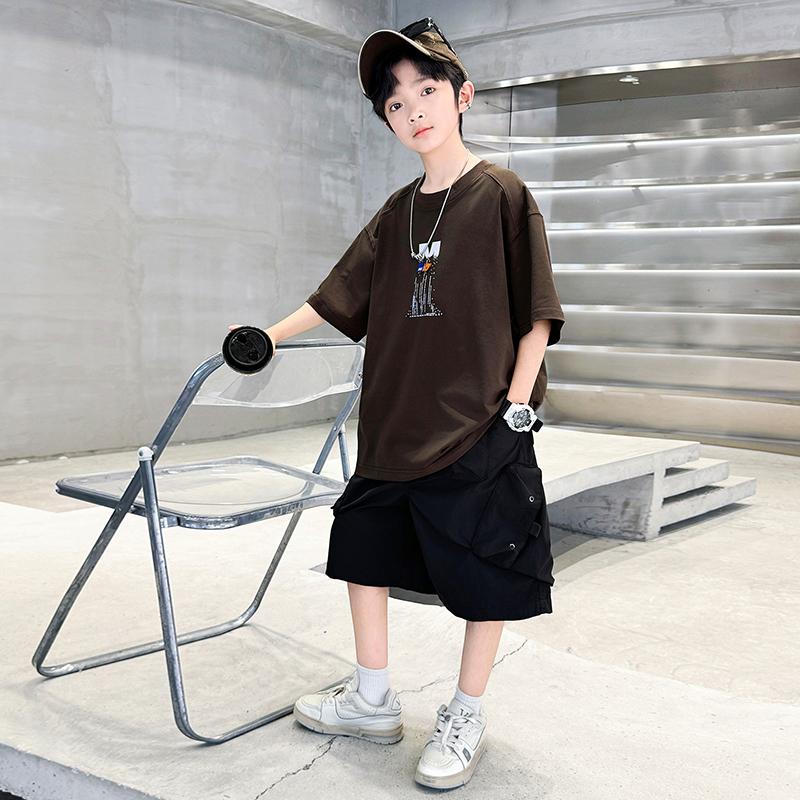 Boys' summer outfit set 2026 new item, mid size children's summer boys' thin short sleeved children's cool and fashionable top trend