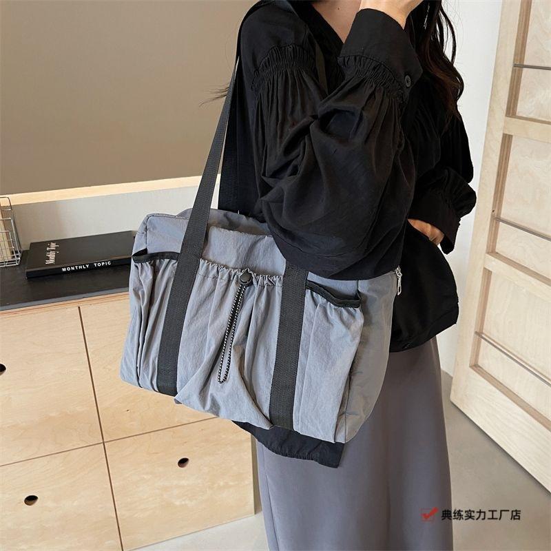 New Korean Version of Large-capacity Travel Bag Simple Casual Shoulder Handbag Trendy Cool Going Out Commuter Backpack Women