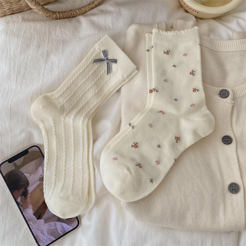 Autumn and Winter Three-dimensional Bow Boneless Mid-calf Socks, Sweet Socks, Women's Lace Socks, Grey Twisted Pile Socks