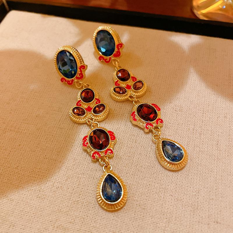 GemChic Женское ретро ожерелье с подвеской из жемчуга и кристаллов в виде ключицы, комплект из двух предметов, изысканные ювелирные изделия, подарок на день рождения, Рождество