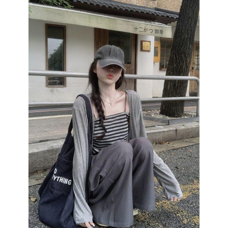 Plus-Size Lazy Style Outfit for Summer: New Gray Striped Tank Top, Cardigan, and Casual Wide-Leg Pants