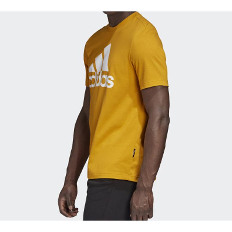 adidas Футболки мужские Золотой Круглый вырез Умеренный Прямой крой GC7347