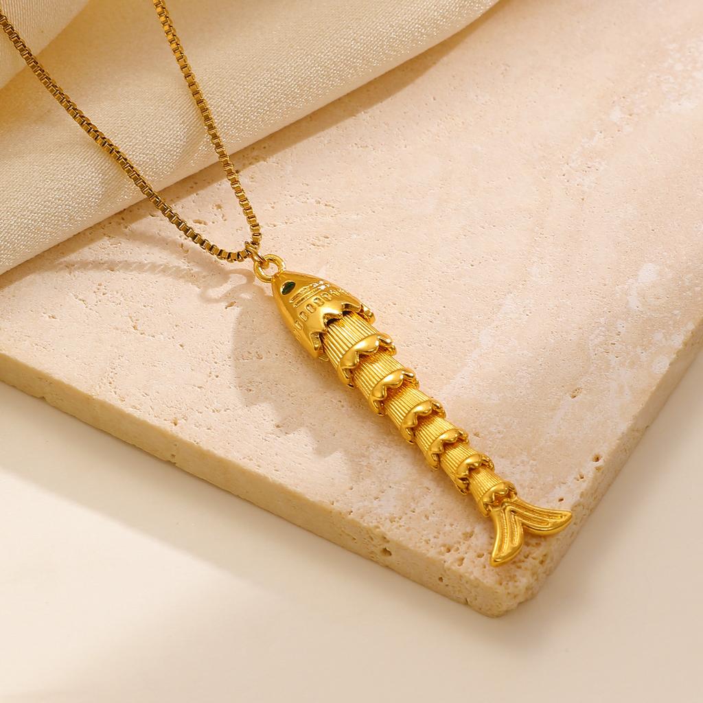 Amazon Beauty Самая продаваемая подвеска в виде маленькой рыбки из нержавеющей стали, ожерелье, личность, мода, высокое качество, простая цепочка на ключицу с рыбкой