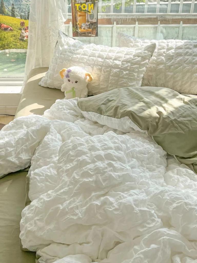 Princess Bedding Set  French Style Wash Cotton Solid Color Seersucker Summer Soft New Bed Sheet Set Comforter Set