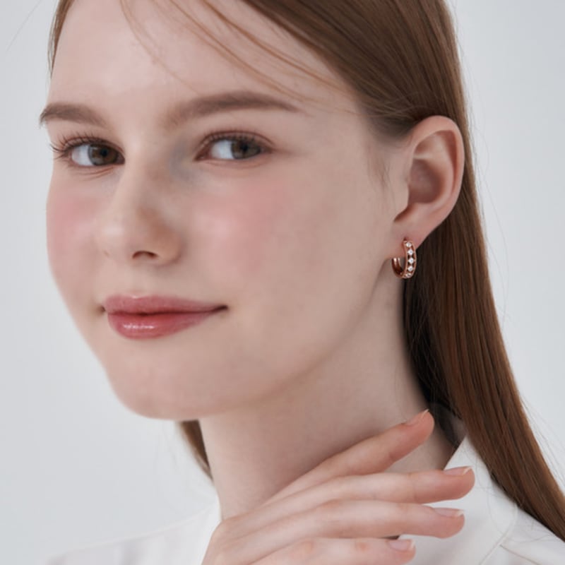 CRANNE Серьги-кольца с квадратным камнем 14K, застежка-щелчок C24EGP207