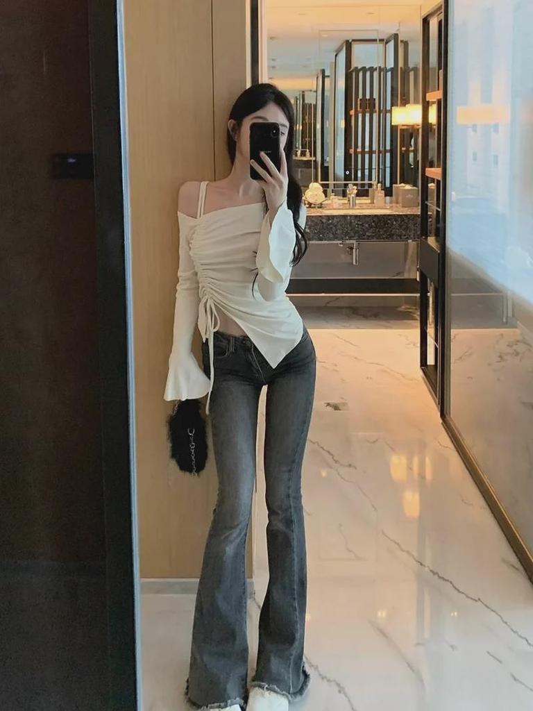 Рубашка с открытыми плечами, на кулиске, облегающего кроя, с длинным рукавом для женщин