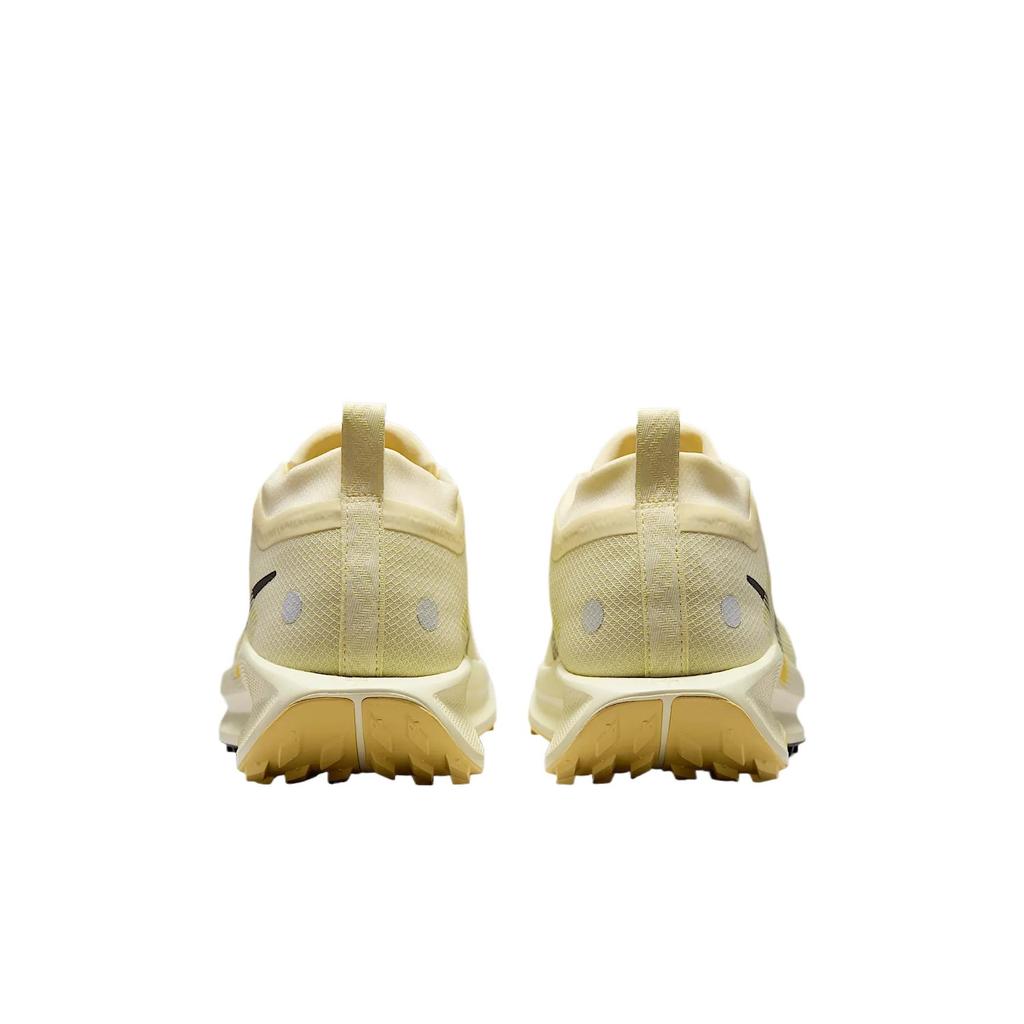 Nike Pegasus Trail 5 GORE-TEX Alabaster Saturn Gold Men Sneakers Yellow Lightning Medium-Ash FQ0908-700